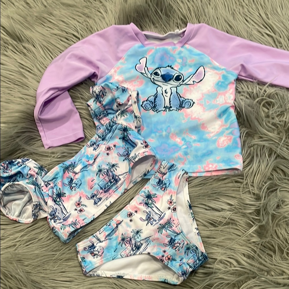 Stitch Swim Set with Rash Guard